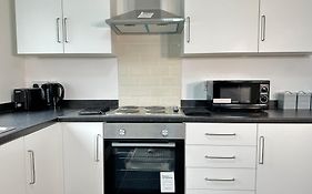Charming Studio Apartment With Netflix